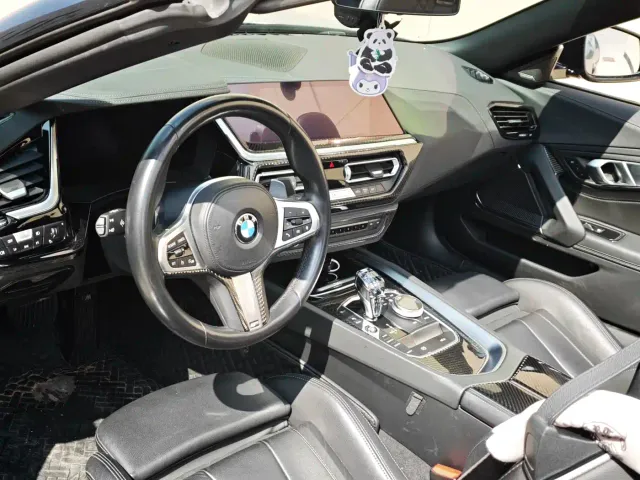 BMW Z4 — Фото автомобиля 10