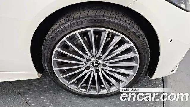 Mercedes-Benz C-Class — Фото автомобиля 5