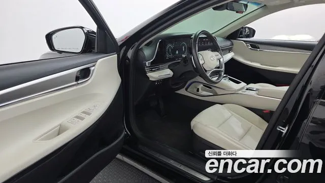 Hyundai Grandeur — Фото автомобиля 9