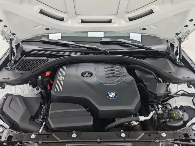 BMW 3 Series — Фото автомобиля 16