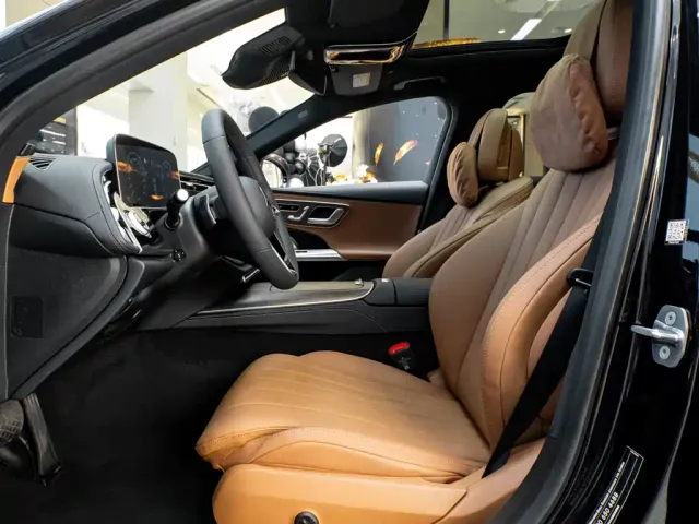 Mercedes-Benz E-Class — Фото автомобиля 27