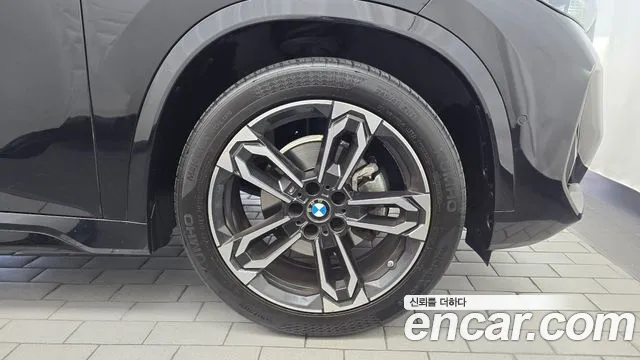 BMW X1 U11 — Фото автомобиля 6