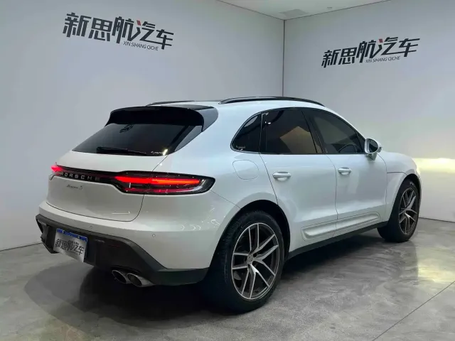 Porsche Macan — Фото автомобиля 6