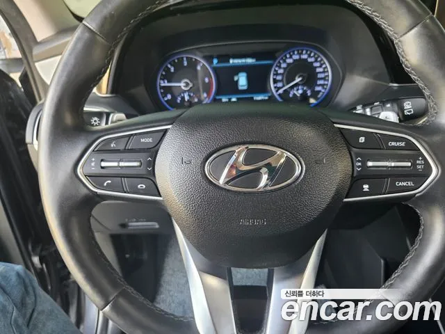 Hyundai Palisade Palisade Дизель 2.2 2WD — Фото автомобиля 13