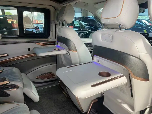 AUXUN Aoxuan — Фото автомобиля 11