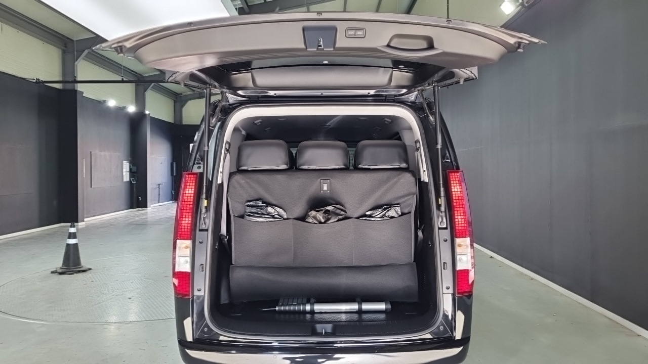 Hyundai Staria — Фото автомобиля 16