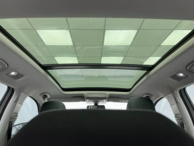 Volkswagen Tiguan L — Фото автомобиля 12