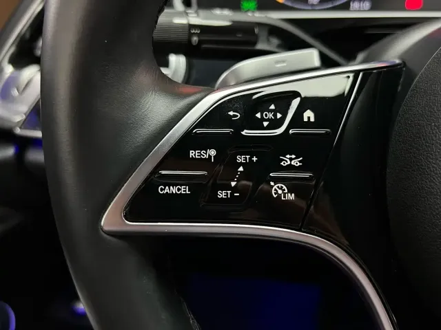 Mercedes-Benz E-Class — Фото автомобиля 22