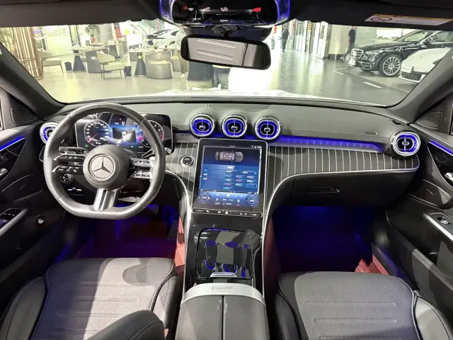 Mercedes-Benz C-Class — Фото автомобиля 5