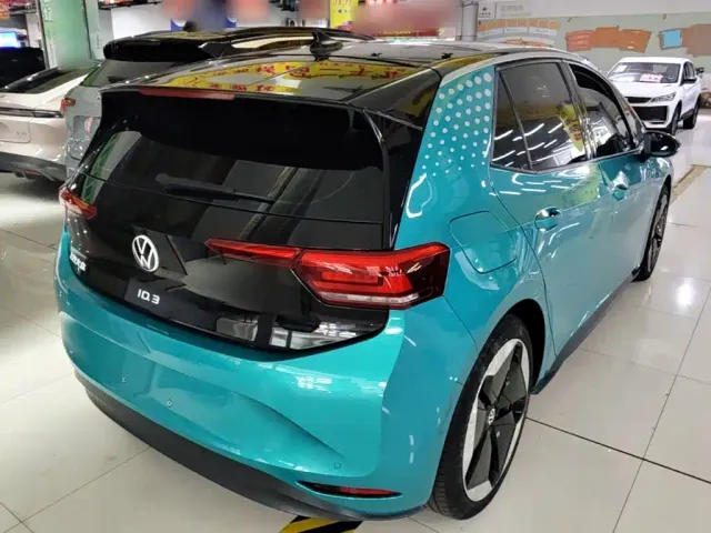 Volkswagen ID.3 — Фото автомобиля 6