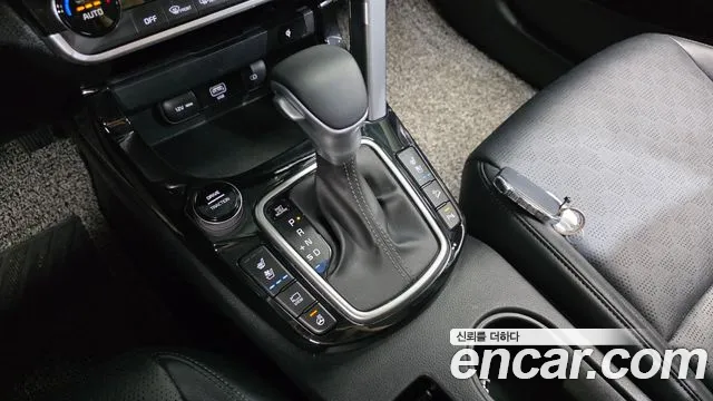 Kia Seltos — Фото автомобиля 12