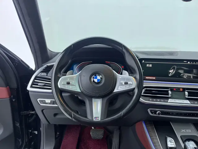 BMW X5 — Фото автомобиля 10