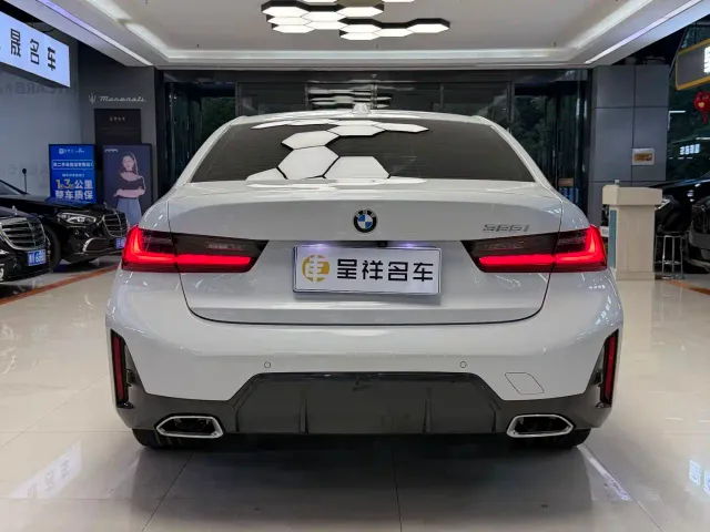 BMW 3 Series — Фото автомобиля 8