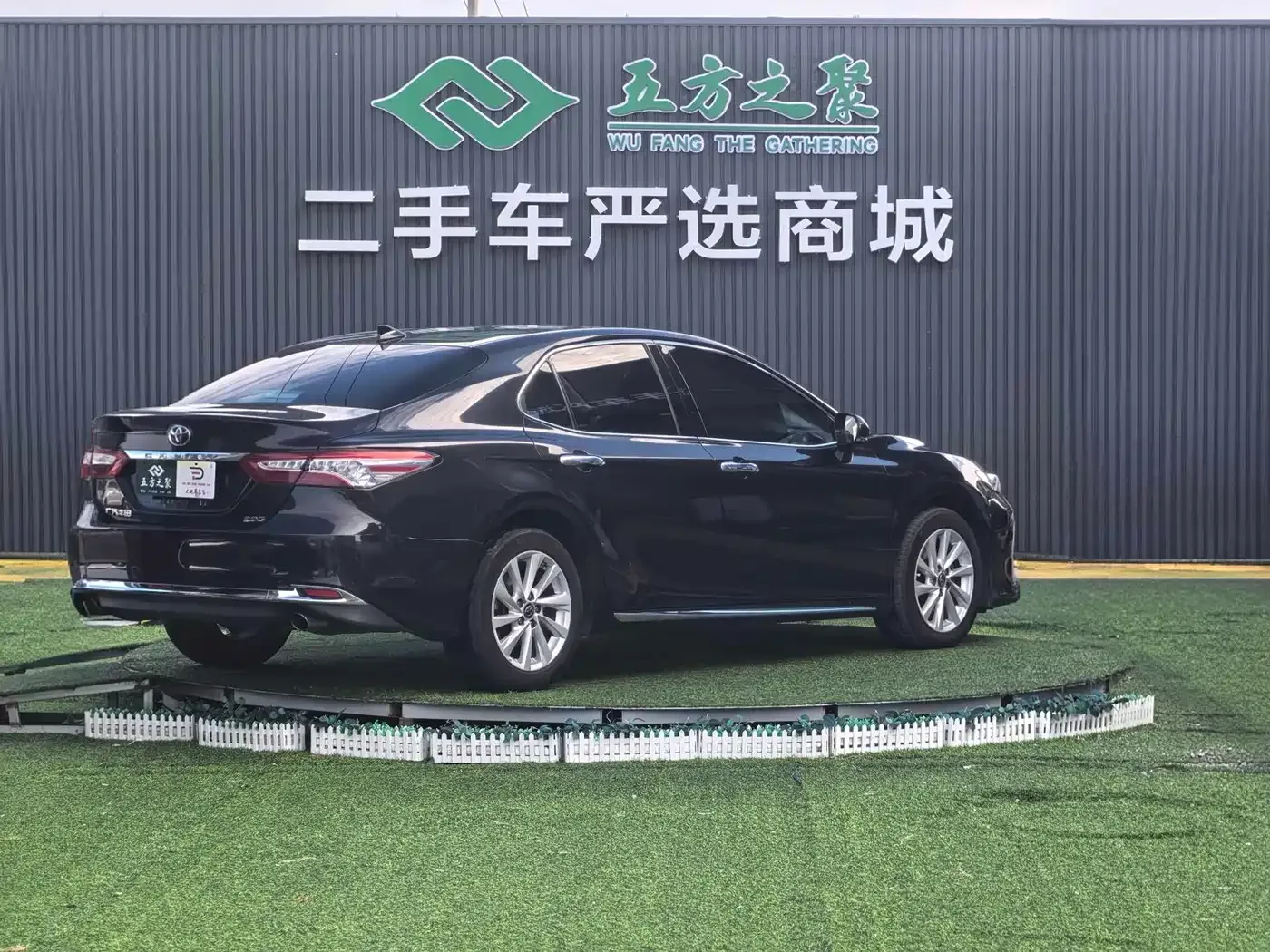 Toyota Camry 2023 2.0G Luxury Edition — Фото автомобиля 20