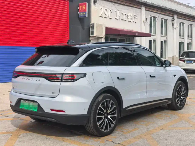 Leapmotor C11 — Фото автомобиля 5