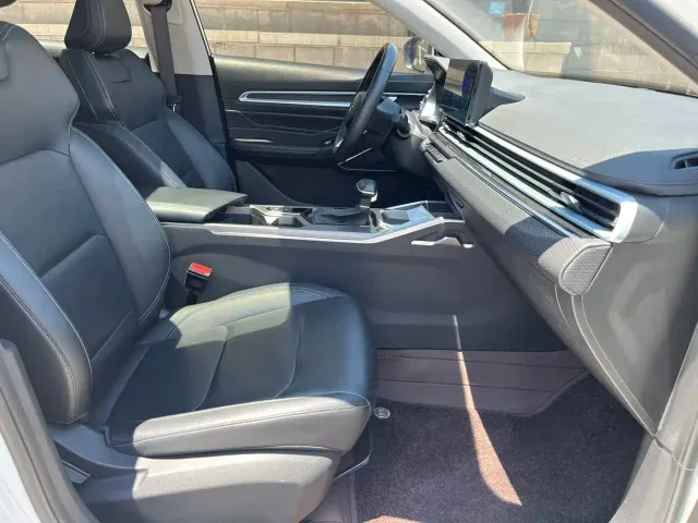Geely Emgrand — Фото автомобиля 7
