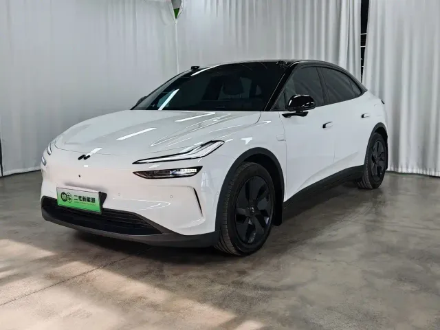 Фотография автомобиля — Onvo L60