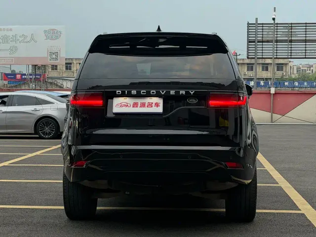 Land Rover Discovery — Фото автомобиля 4