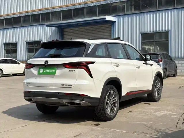 Changan CS75 Plus — Фото автомобиля 6