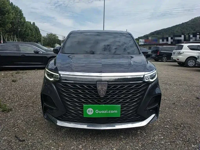 Roewe iMAX8 — Фото автомобиля 2
