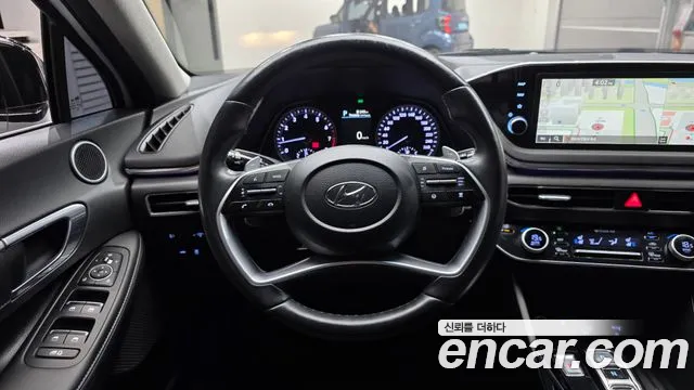 Hyundai Sonata — Фото автомобиля 19