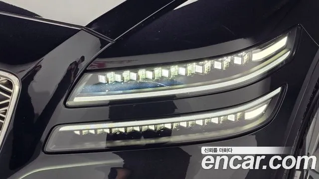 Genesis GV80 2.5T Бензин AWD — Фото автомобиля 18