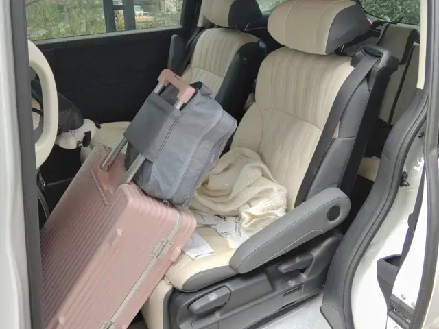 Honda Odyssey — Фото автомобиля 11