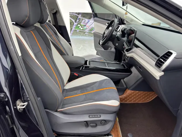 Volkswagen ID.6 Crozz — Фото автомобиля 15