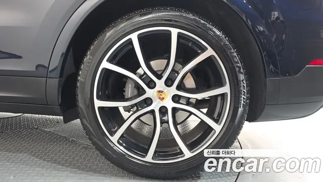 Porsche Cayenne PO536 — Фото автомобиля 6