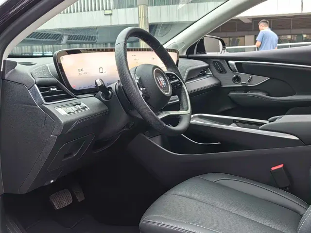 Buick LaCrosse — Фото автомобиля 8