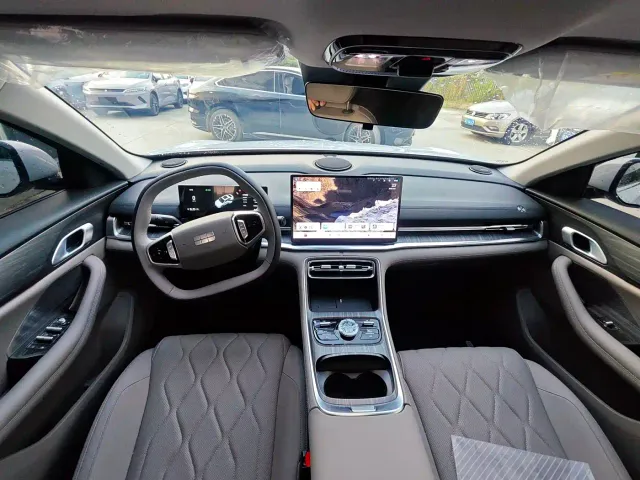 Geely Galaxy A7 EV — Фото автомобиля 8