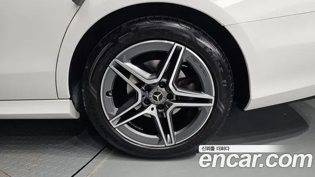 Mercedes-Benz E-Class W213 — Фото автомобиля 6