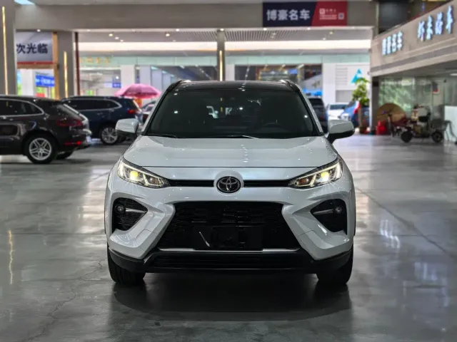 Toyota Wildlander — Фото автомобиля 2