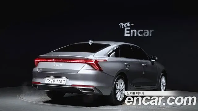 Kia K8 — Фото автомобиля 2