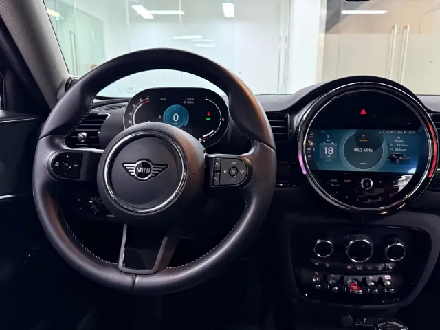 MINI Clubman — Фото автомобиля 19