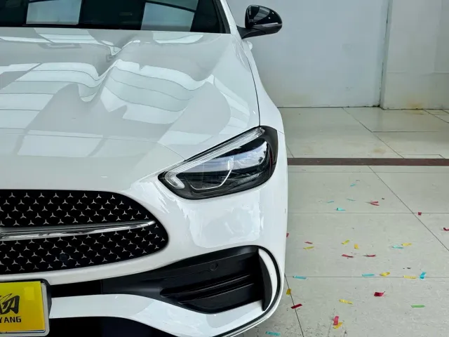 Mercedes-Benz C-Class — Фото автомобиля 4
