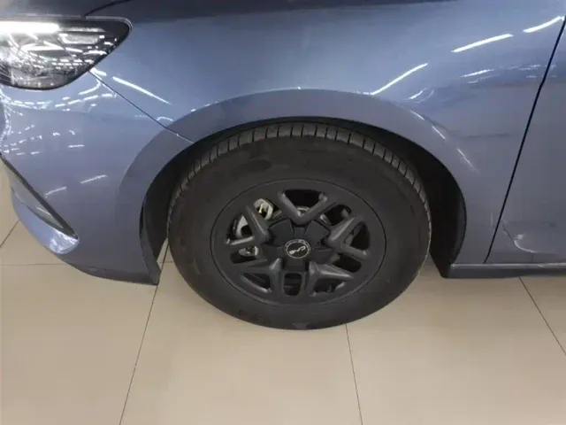 BYD Seal 05 DM-i — Фото автомобиля 22