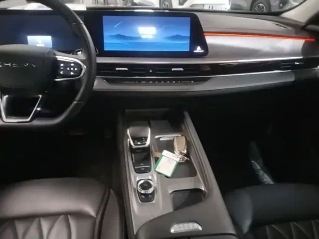 Chery Arrizo 8 — Фото автомобиля 12