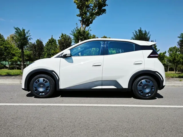 BYD Seagull — Фото автомобиля 2