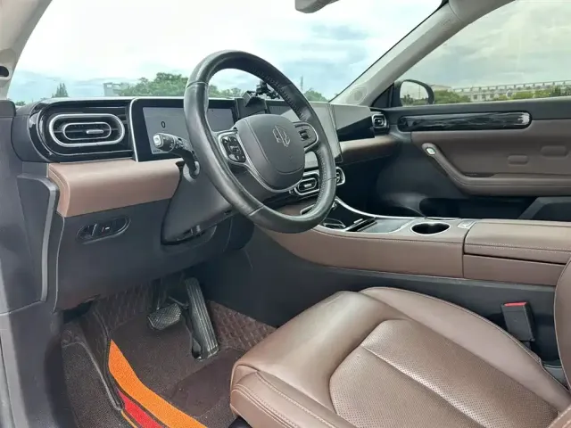 Leapmotor Leapmotor C11 2023 Range Extender 180 Comfort Edition — Фото автомобиля 13