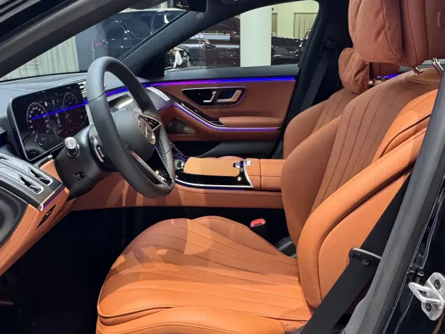 Mercedes-Benz S-Class — Фото автомобиля 8