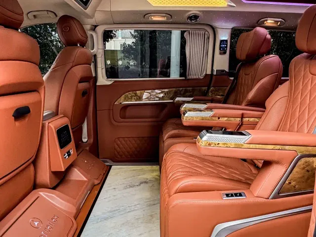 Mercedes-Benz V-Class — Фото автомобиля 9