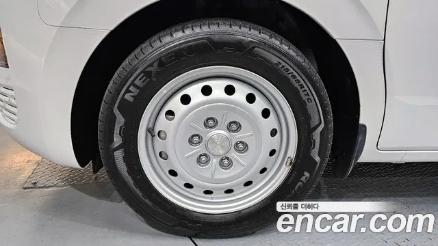 Hyundai Staria Staria Tourer 11 мест — Фото автомобиля 5