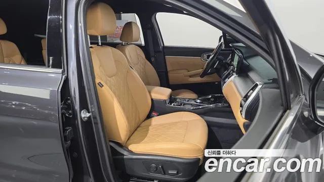 Kia Sorento Sorento 4-е поколение Бензин 2.5T 2WD — Фото автомобиля 12