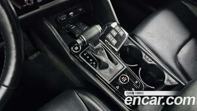 Kia Sportage Sportage 5-е поколение Дизель 2.0 4WD — Фото автомобиля 9