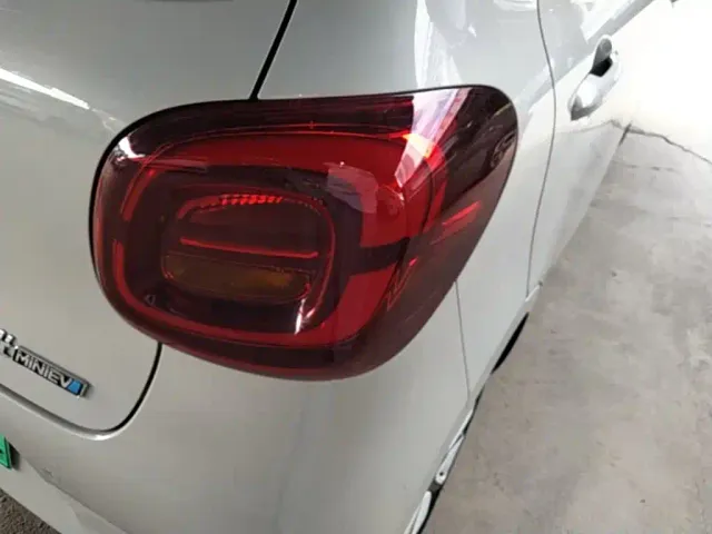 Wuling Hongguang Mini EV — Фото автомобиля 7