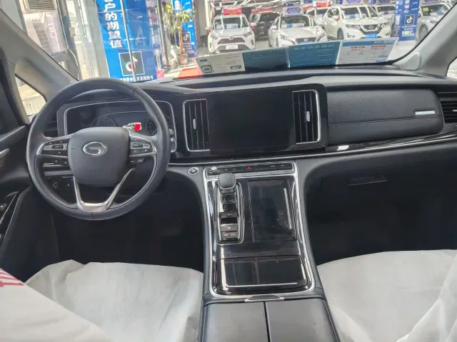 GAC Trumpchi M8 — Фото автомобиля 4