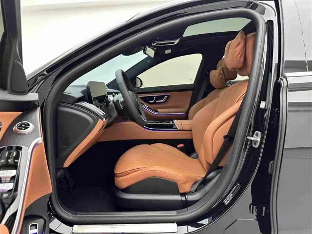 Mercedes-Benz S-Class — Фото автомобиля 19