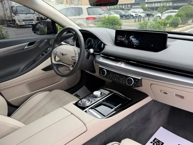 Genesis G80 — Фото автомобиля 15