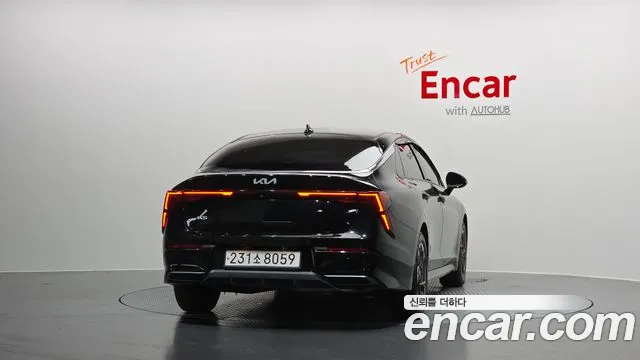 Kia K5 Новый K5 3 поколение 2.0 LPi(Для проката) — Фото автомобиля 4